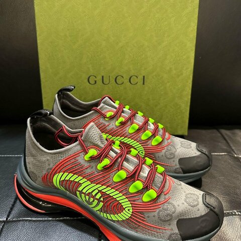 💎Han's house精品服飾💎GUCCI Run sneaker 鞋