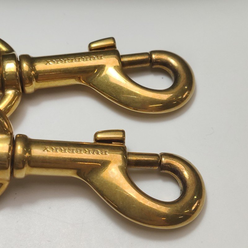 Burberry The Belt 小號牛皮純色字母Logo腰帶裝飾斜挎包單肩包-14