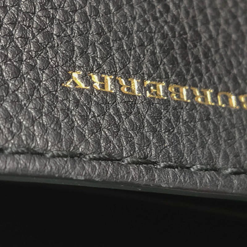 Burberry The Belt 小號牛皮純色字母Logo腰帶裝飾斜挎包單肩包-19