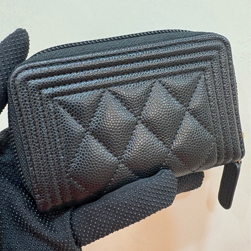 香奈兒 chanel boy 黑金拉鍊零錢包-1