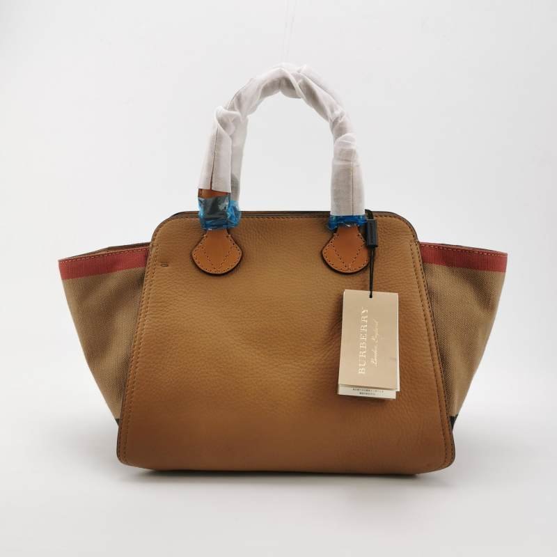 Burberry牛皮帆布拼色格紋logo壓紋單肩包-4