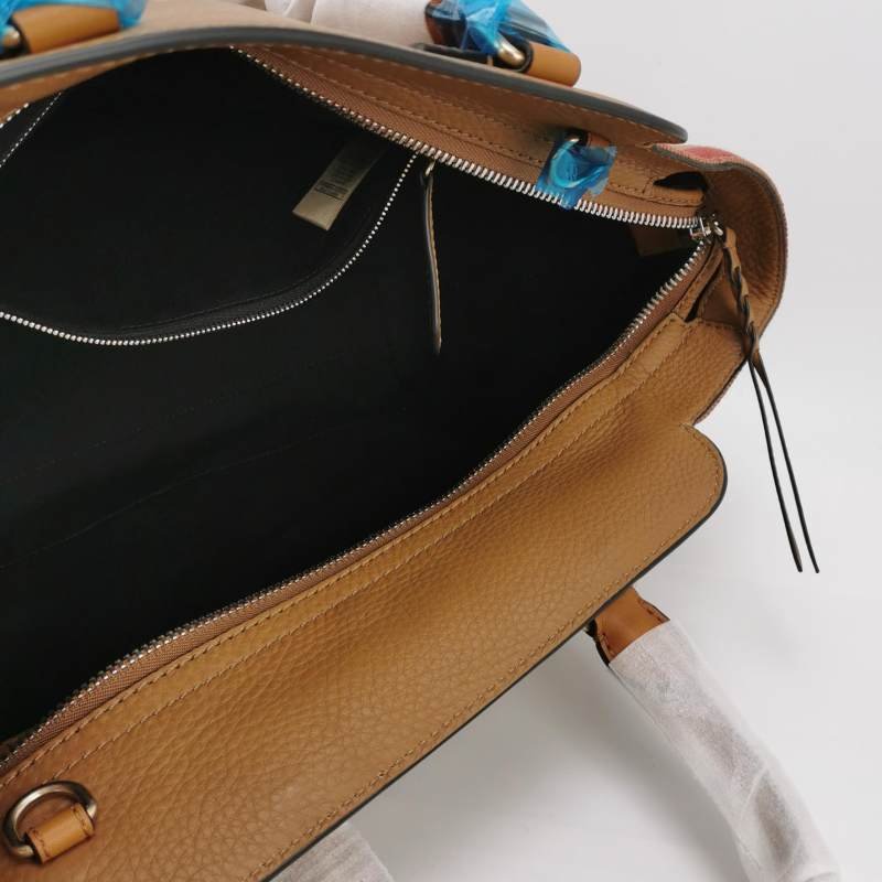 Burberry牛皮帆布拼色格紋logo壓紋單肩包-6