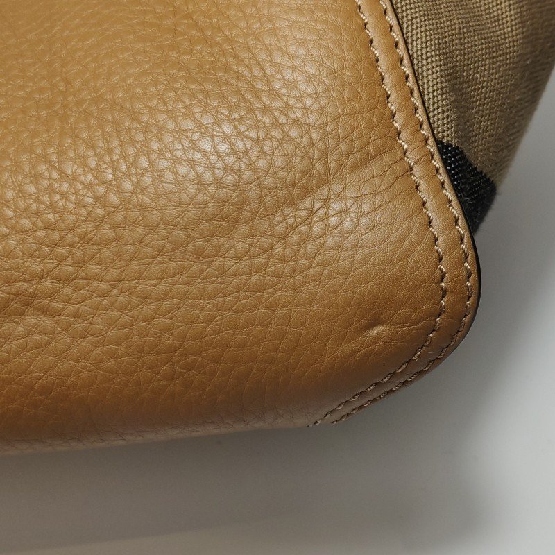 Burberry牛皮帆布拼色格紋logo壓紋單肩包-13