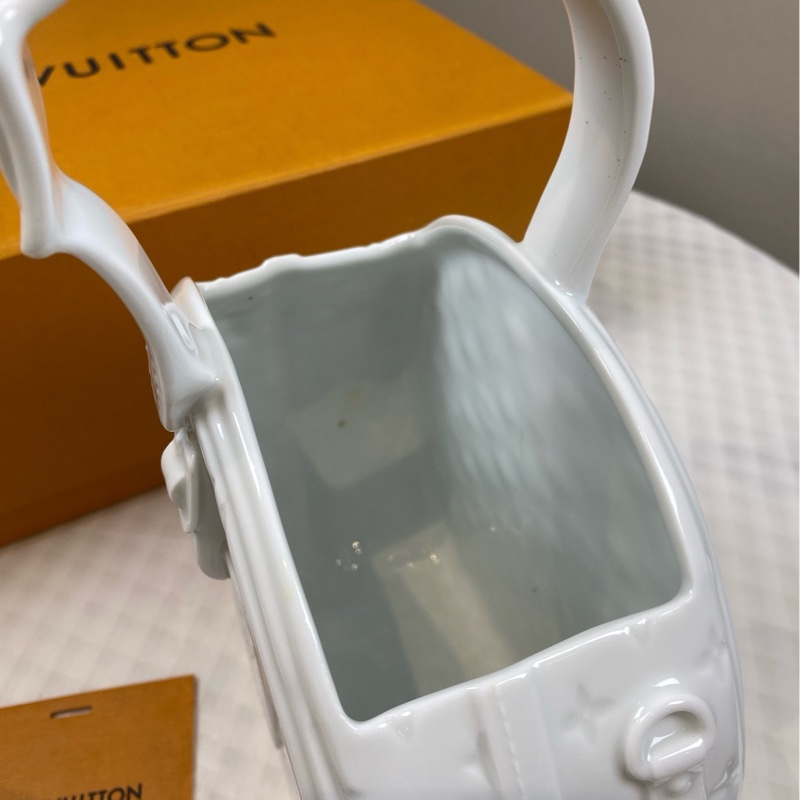 路易威登/Louis Vuitton Petite Boite Chapeau家居系列陶瓷花瓶Monogram壓紋17.5x26.5x8cm-1