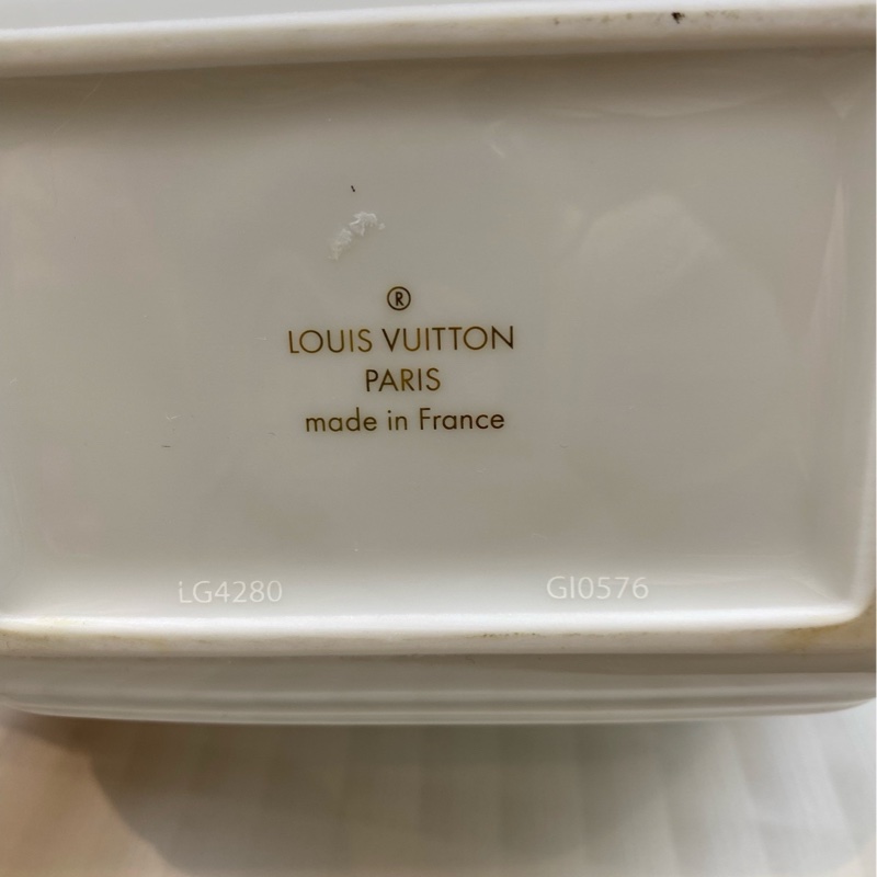 路易威登/Louis Vuitton Petite Boite Chapeau家居系列陶瓷花瓶Monogram壓紋17.5x26.5x8cm-7