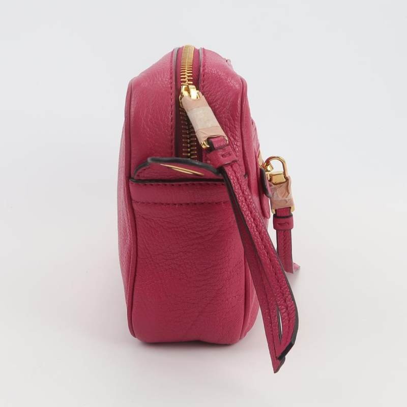 Miu Miu羊皮純色字母Logo斜挎包單肩包-3