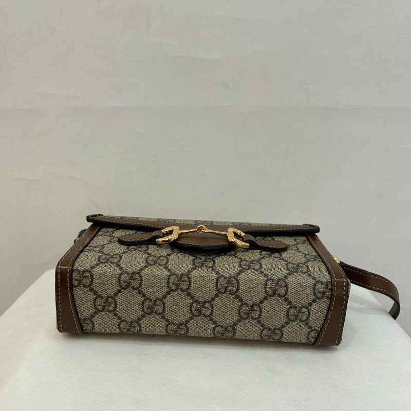 GUCCI烏木色PVC 1955橫式手機包-4