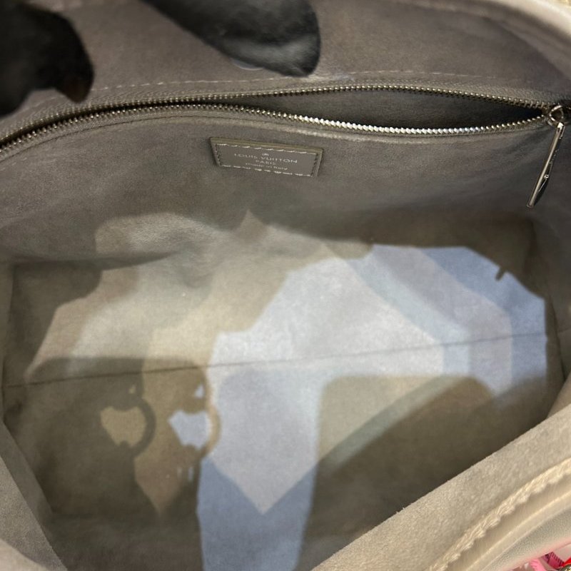 LV灰羊皮Carryall PM-7