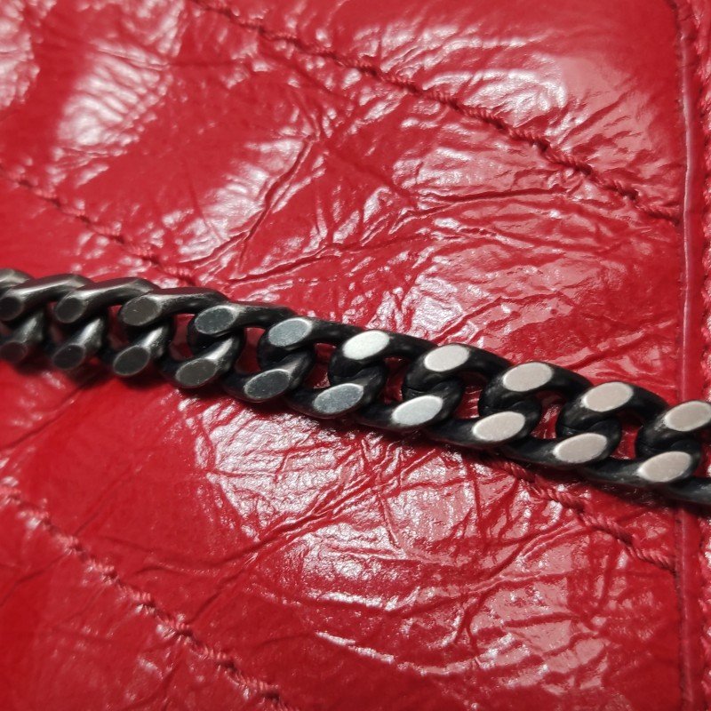 Saint Laurent Niki小號油蠟皮純色V紋絎縫YSL標誌單肩包-12