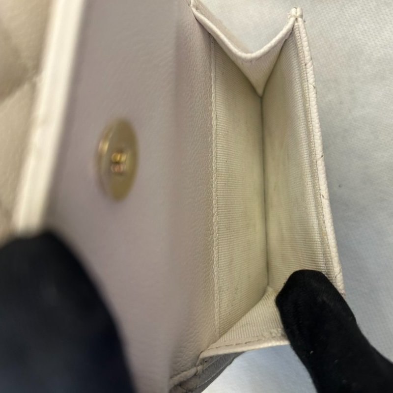 CHANEL白荔枝牛皮金釦迷你後背包-9