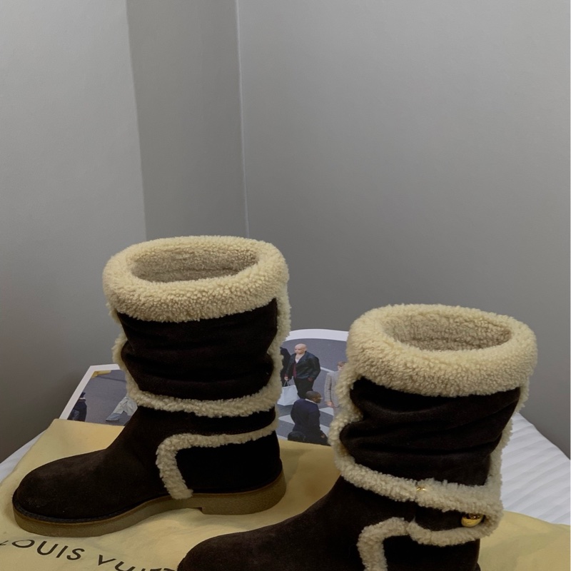 閒置新 路易威登/Louis Vuitton 磨砂皮麂皮雪地靴35.5碼-1
