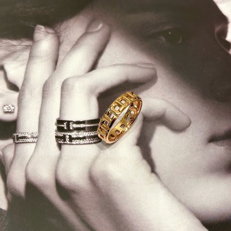 Tiffany T 系列 18K玫瑰金True 寬式戒指 62碼左右 寬約5.5毫米-6