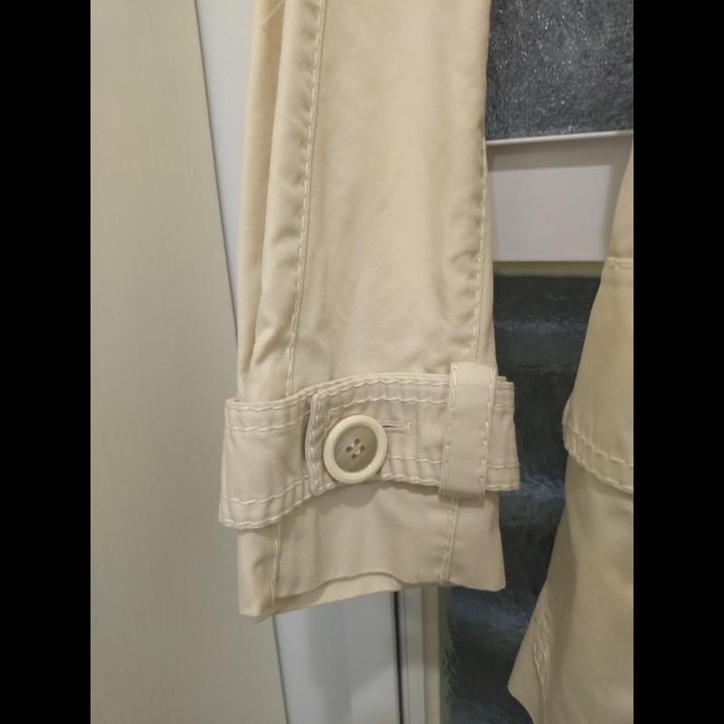 LV 米白短風衣外套-4