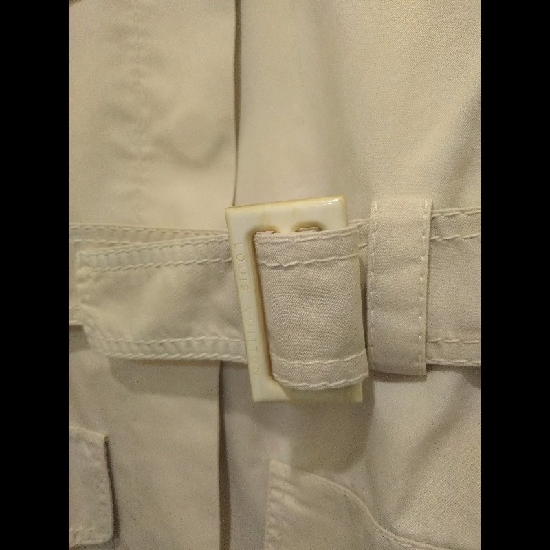 LV 米白短風衣外套-9