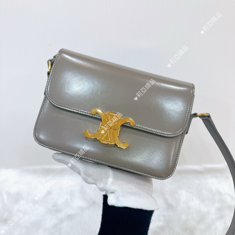 莉亞精品♡ Celine 灰色豆腐包 二手美包-2