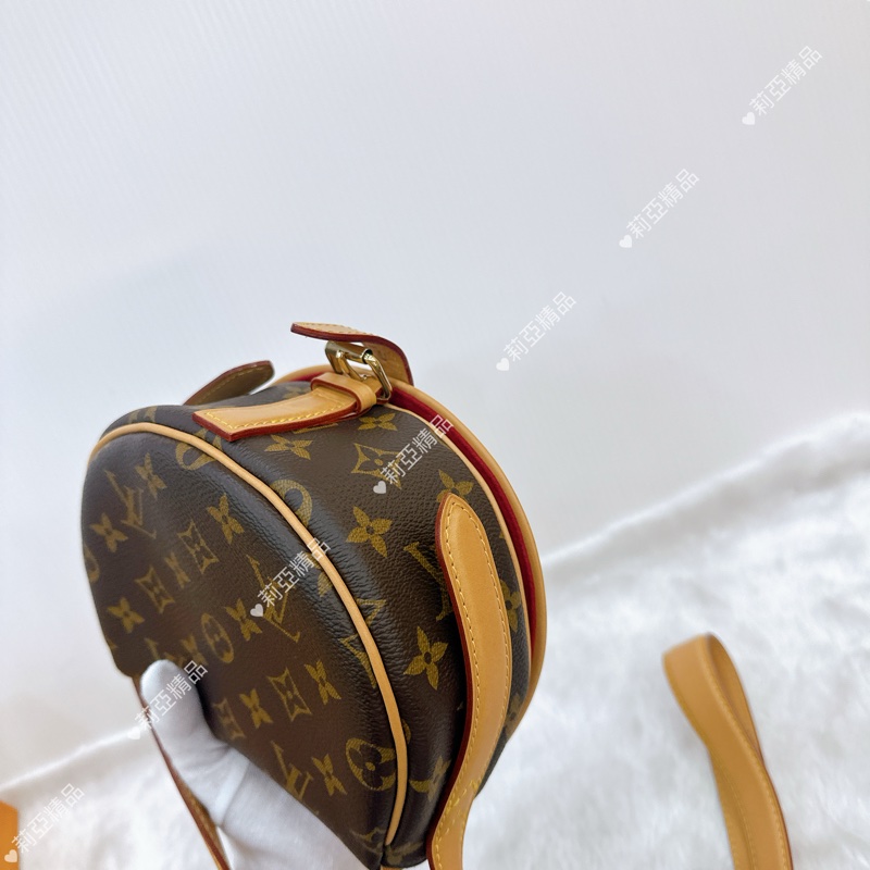 莉亞精品♡ LV 馬鞍包 二手美包-11