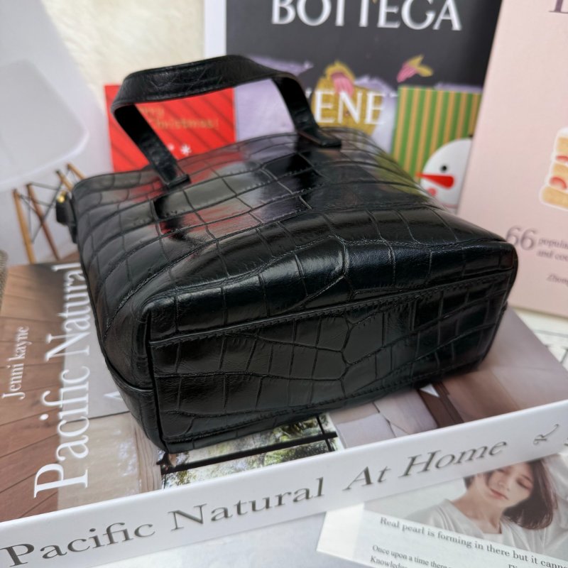 YSL 豎版 tote 黑色 鱷魚壓紋 牛皮 金扣-2