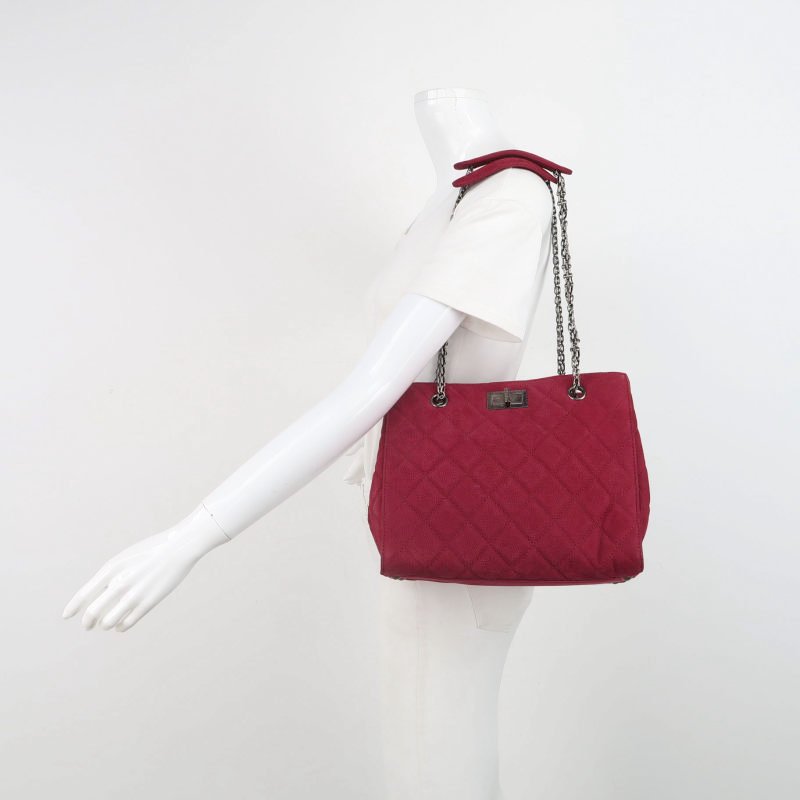 Chanel 2.55 Bag磨砂皮純色菱格絎縫矩形旋扣單肩包-1