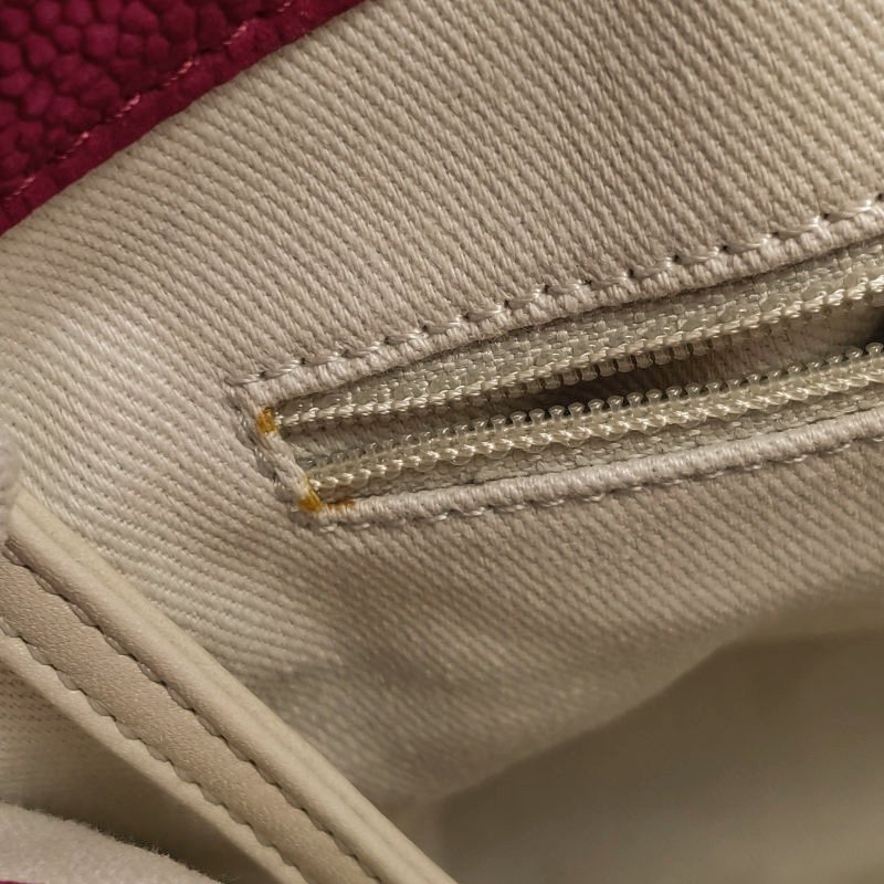 Chanel 2.55 Bag磨砂皮純色菱格絎縫矩形旋扣單肩包-9