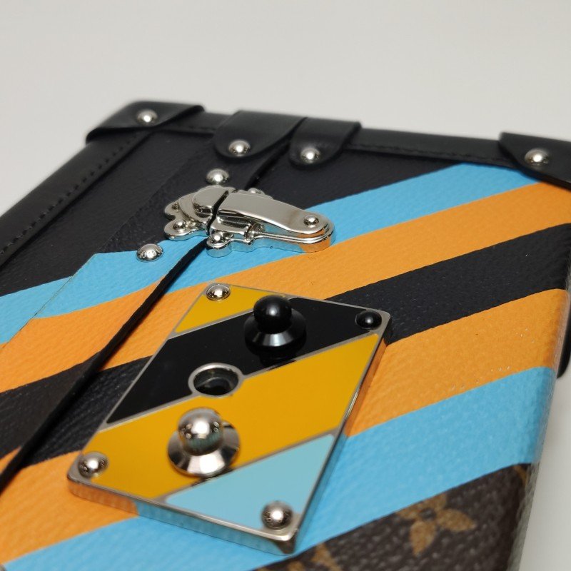 Louis Vuitton(LV)Petite Malle小盒子小號牛皮拼色老花S-lock鎖扣斜挎包-11