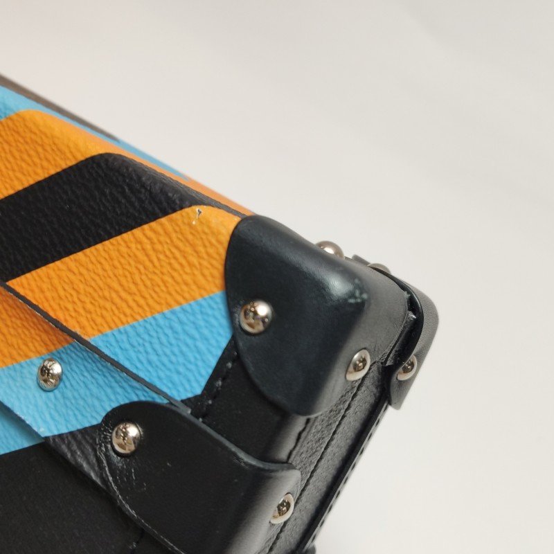 Louis Vuitton(LV)Petite Malle小盒子小號牛皮拼色老花S-lock鎖扣斜挎包-14