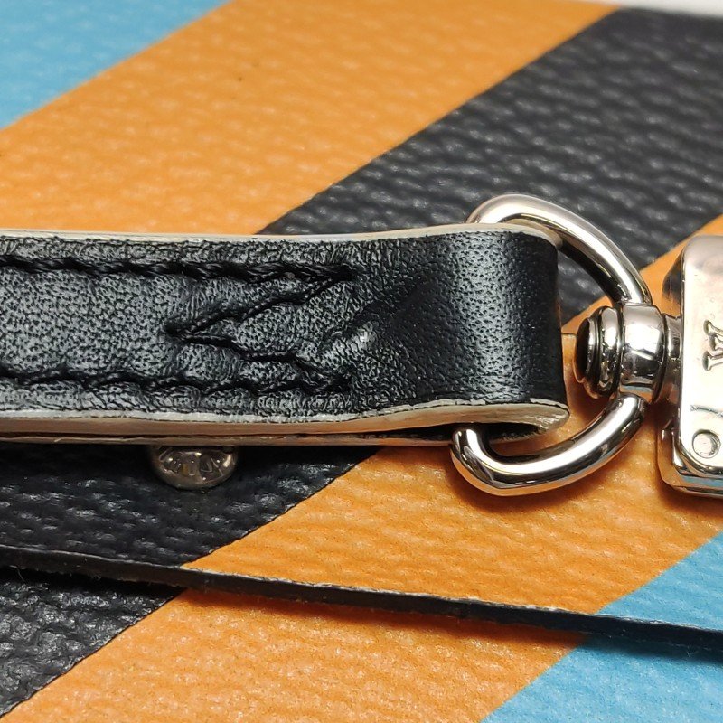Louis Vuitton(LV)Petite Malle小盒子小號牛皮拼色老花S-lock鎖扣斜挎包-19