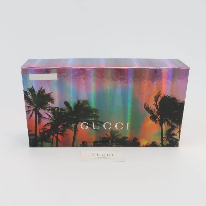 Gucci GG Marmont牛皮純色V紋絎縫雙G標誌手拿包 9.8新-7