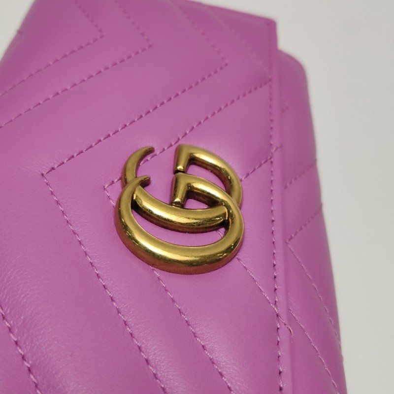 Gucci GG Marmont牛皮純色V紋絎縫雙G標誌手拿包 9.8新-8