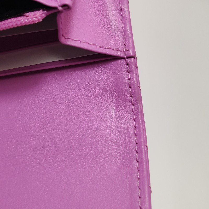 Gucci GG Marmont牛皮純色V紋絎縫雙G標誌手拿包 9.8新-11