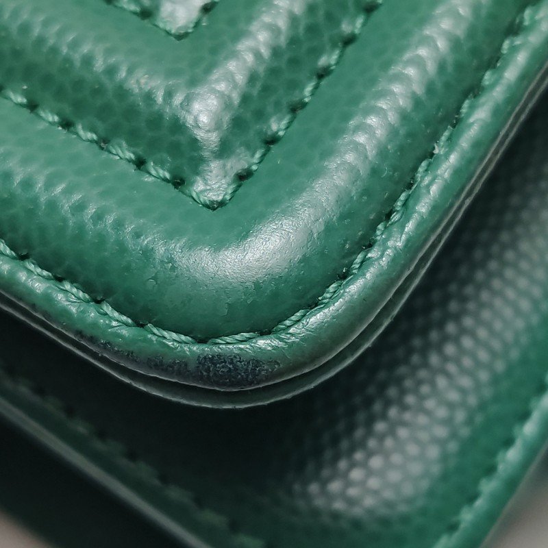 Chanel Leboy季節限定款中號牛皮菱格絎縫方形雙C鎖扣單肩包-18