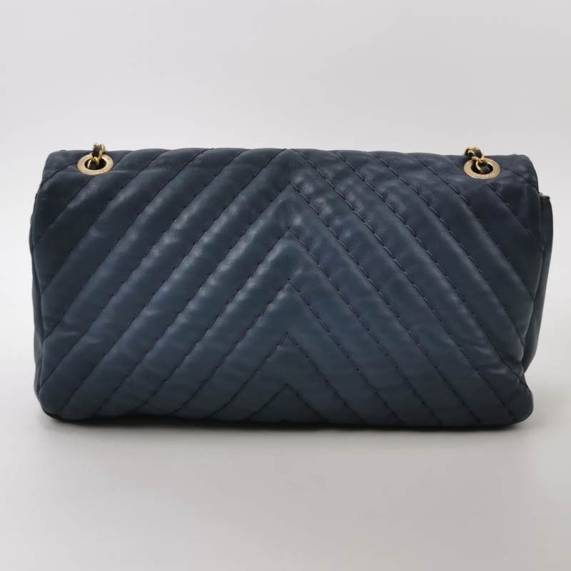 Chanel Flap Bag牛皮V紋絎縫雙C扣皮穿鏈單肩包-4