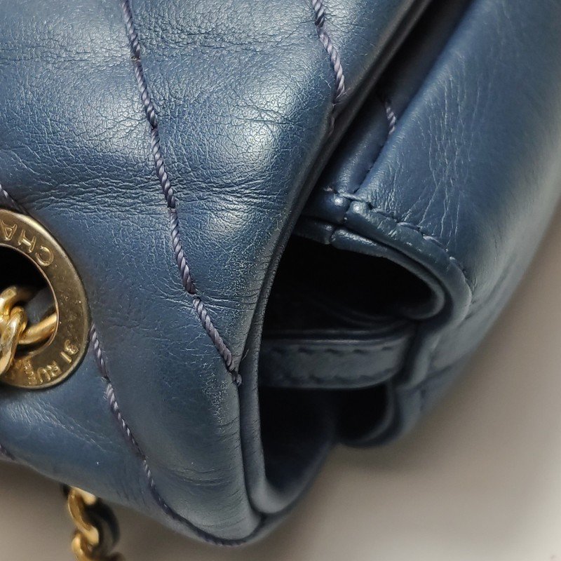 Chanel Flap Bag牛皮V紋絎縫雙C扣皮穿鏈單肩包-14