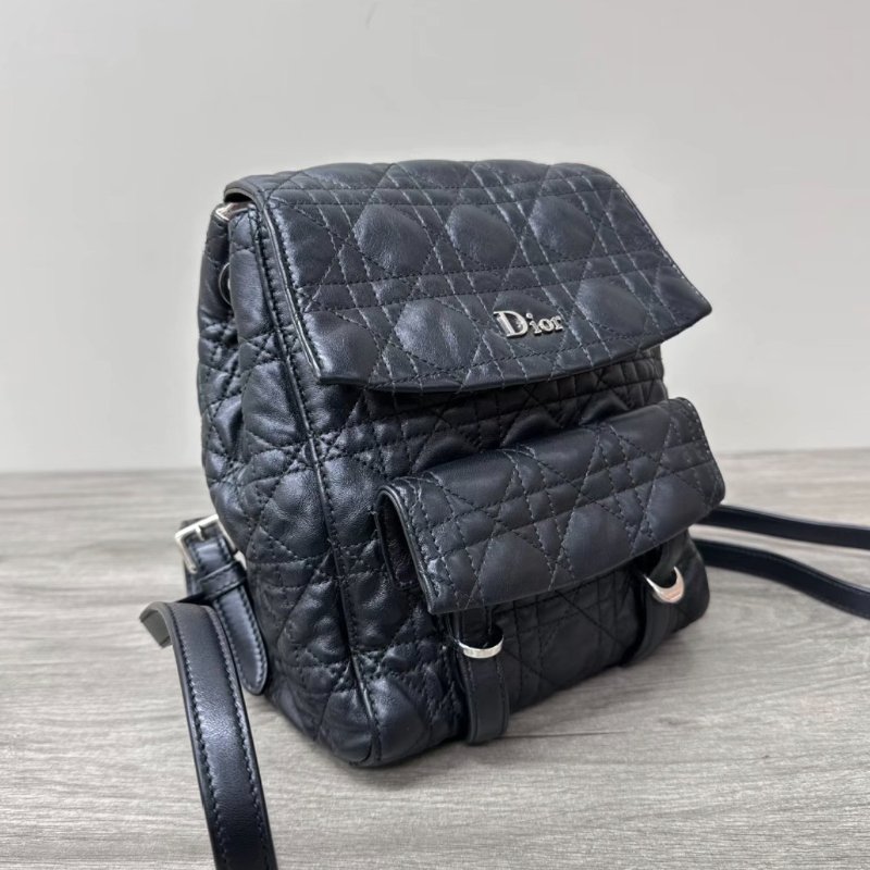 DIOR 黑銀菱格紋小羊皮後背包 18*23*7 98新配件塵袋-2