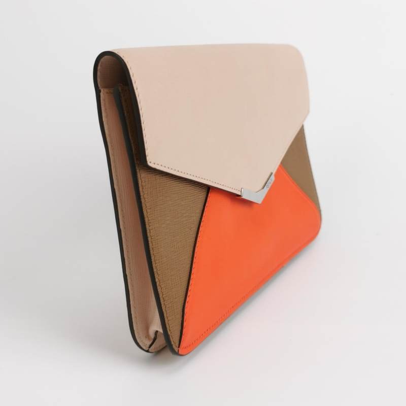 Fendi牛皮拼色金屬字母logo翻蓋手拿包-2