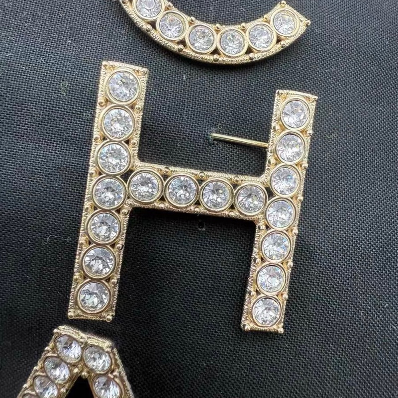 Chanel Brooch-4