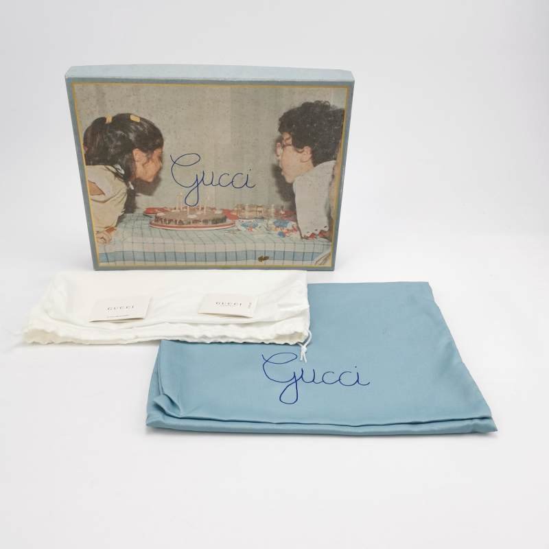 Gucci牛皮花卉滿印字母Logo拉鏈手拿包-7