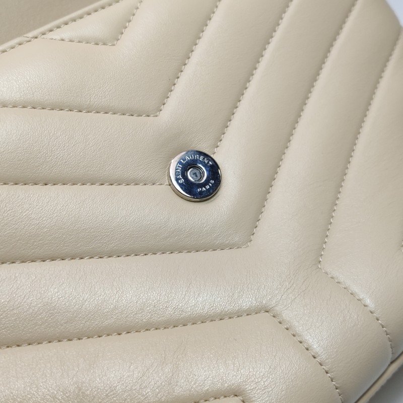 Saint Laurent LouLou小號牛皮純色YSL標誌絎縫單肩包-11