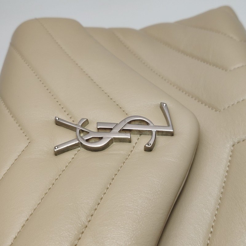 Saint Laurent LouLou小號牛皮純色YSL標誌絎縫單肩包-13