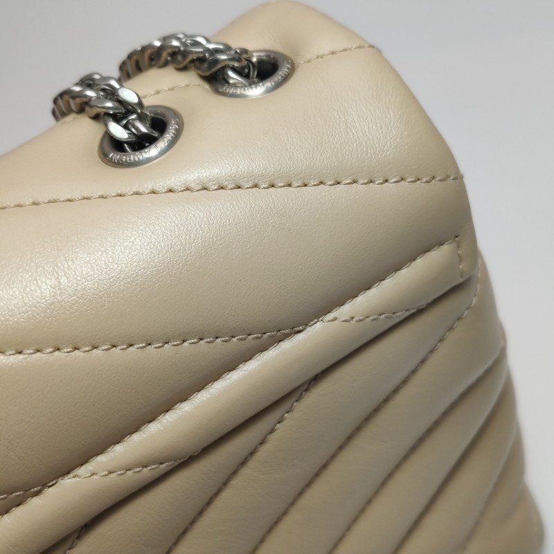 Saint Laurent LouLou小號牛皮純色YSL標誌絎縫單肩包-17