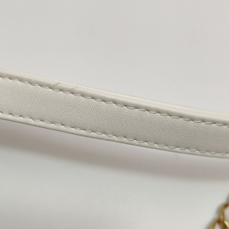 Chanel 羊皮純色菱格絎縫雙C標識字母logo斜挎包單肩包-9