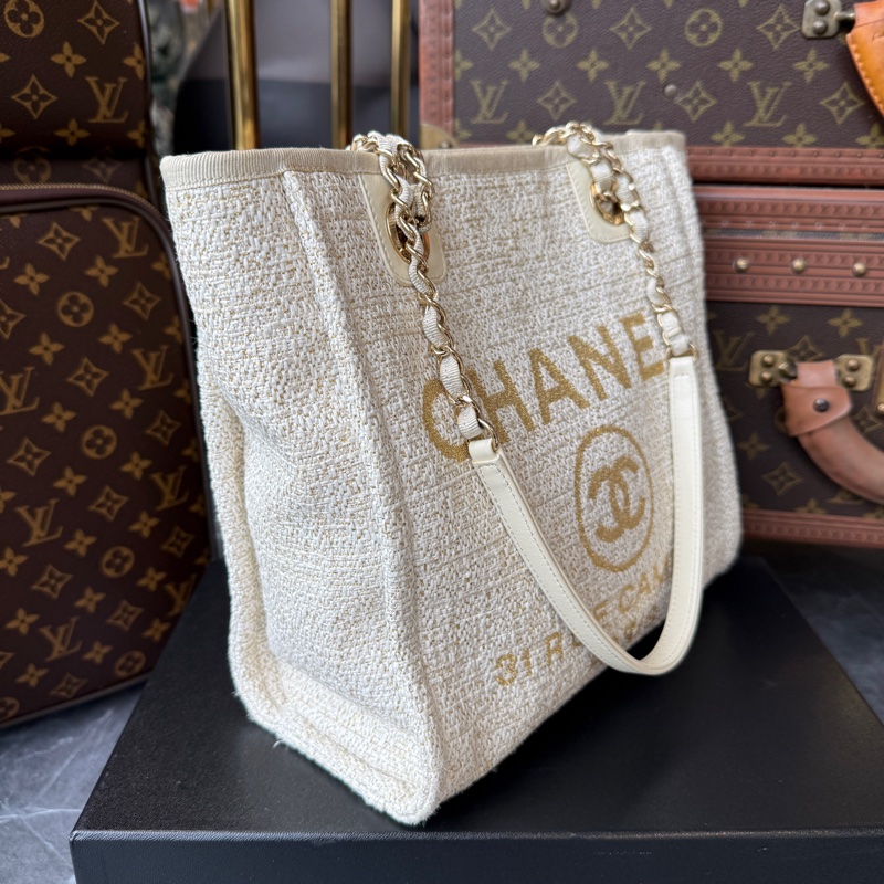 Chanel Deauville 斜紋軟呢沙灘包*象牙白拼米色-1