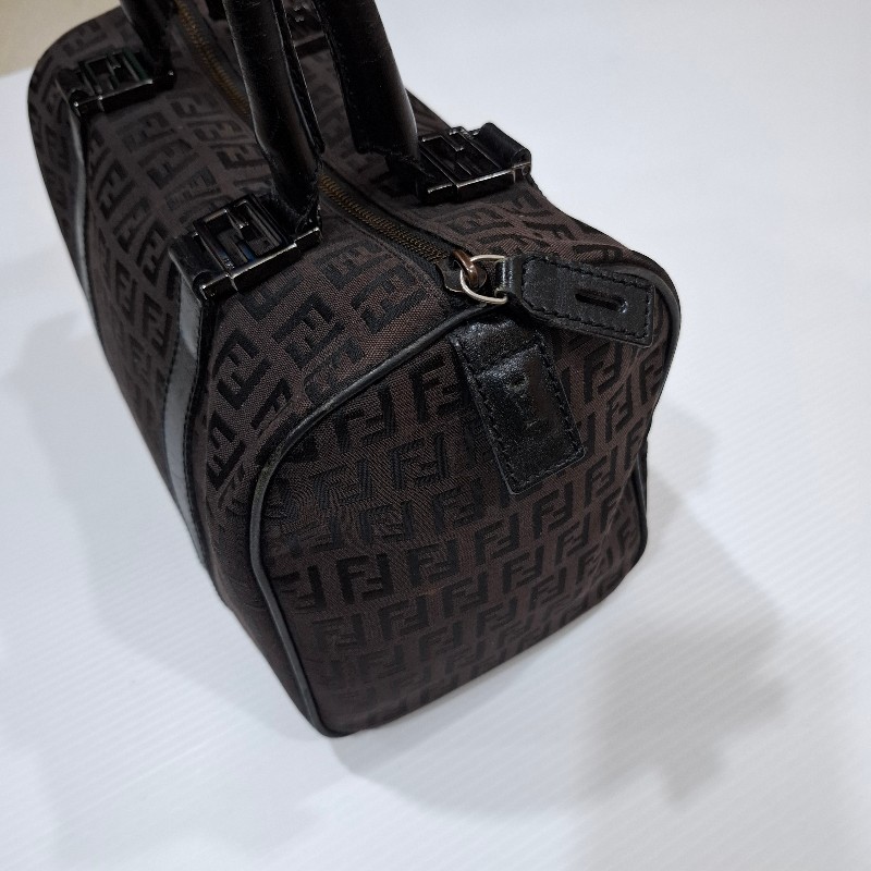 FENDI 黑色老花圖案烏木色緹花布波士頓包-2