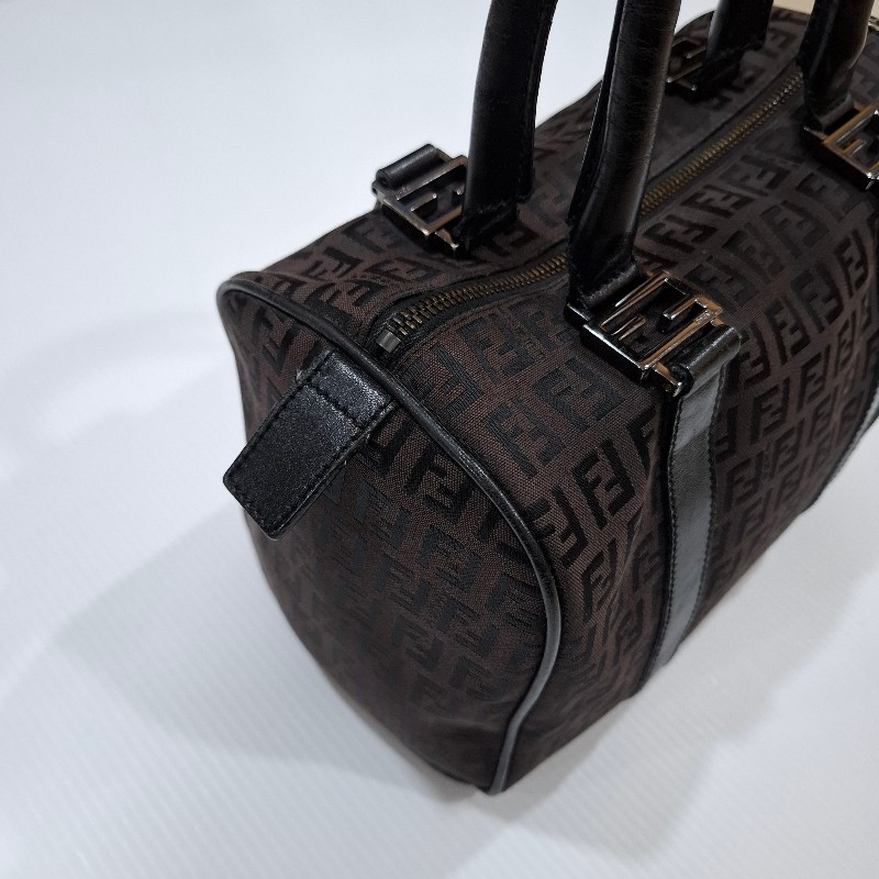 FENDI 黑色老花圖案烏木色緹花布波士頓包-3