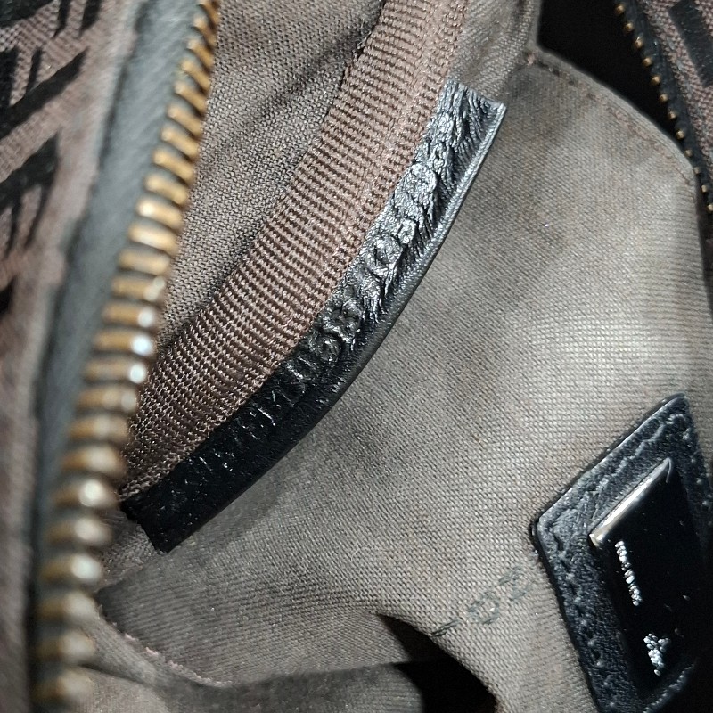 FENDI 黑色老花圖案烏木色緹花布波士頓包-8