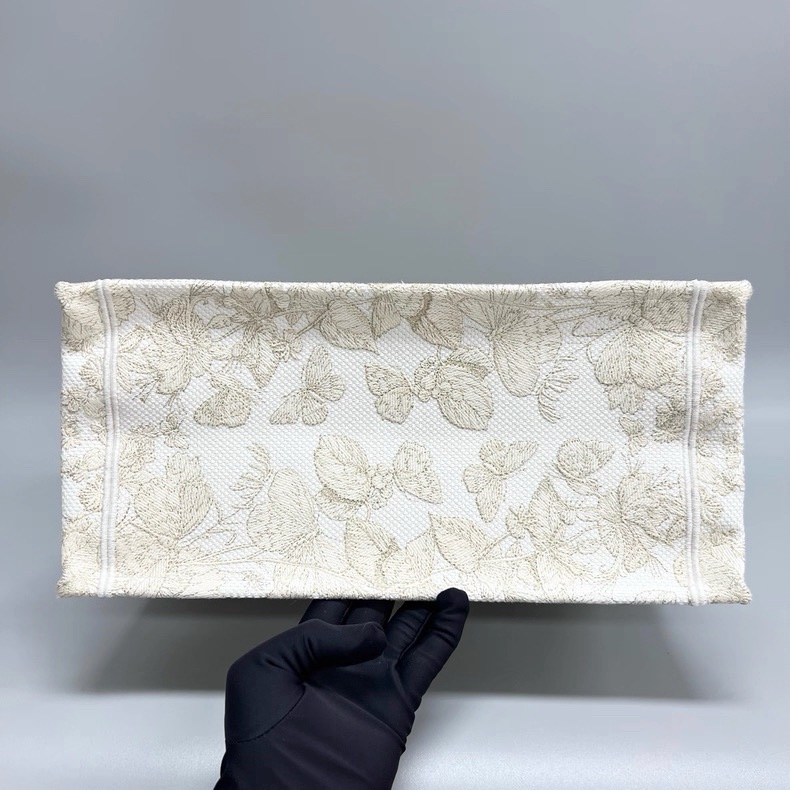 🌷聖誕限定款！Dior迪奧 聖誕限定刺繡金線 托特包 中號-4