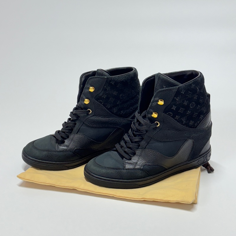 【甜甜價😻】 LV 黑老花 高筒平底運動鞋 專櫃32000！-2