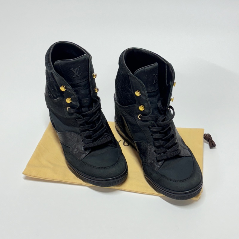 【甜甜價😻】 LV 黑老花 高筒平底運動鞋 專櫃32000！-4