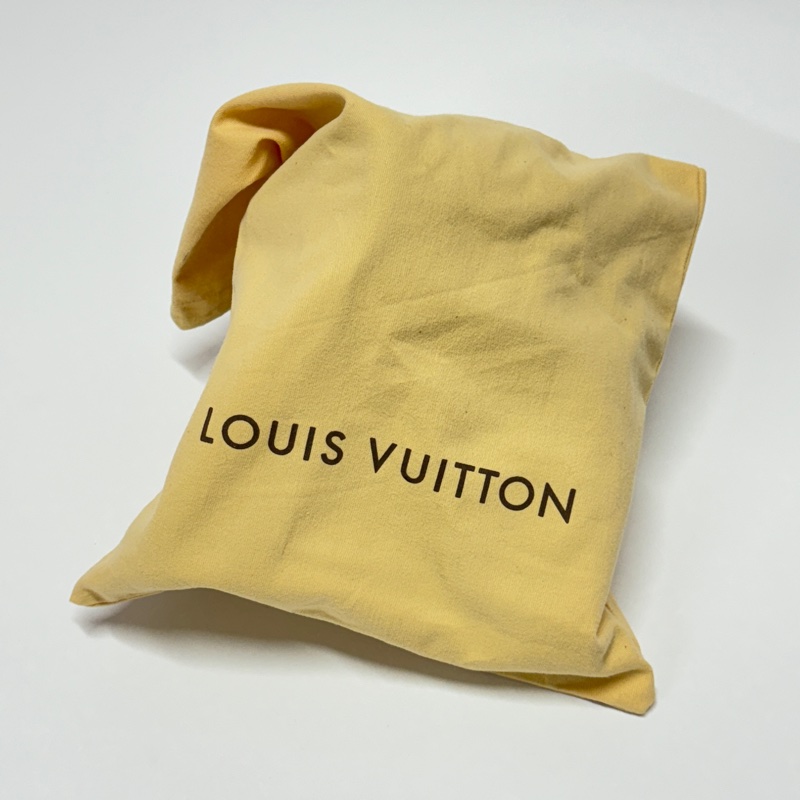 【甜甜價😻】 LV 黑老花 高筒平底運動鞋 專櫃32000！-12