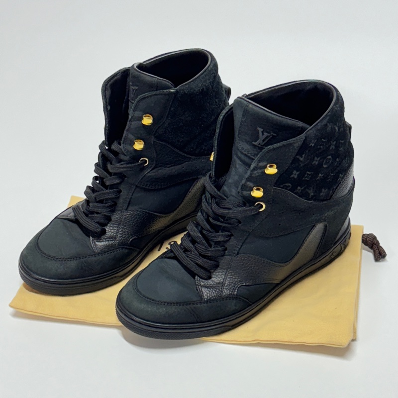 【甜甜價😻】 LV 黑老花 高筒平底運動鞋 專櫃32000！-13