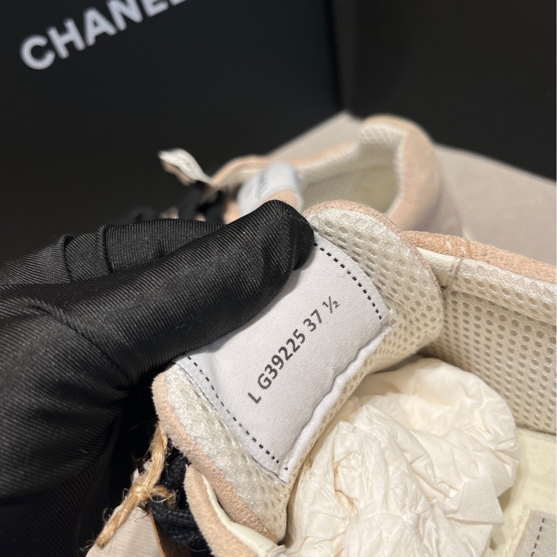 Chanel香奈兒米色麂皮熊貓鞋37.5碼 98新-5
